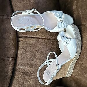 Miss America wedge shoes size 11
